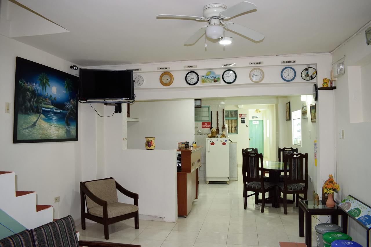 Cafe Inn Casa Hotel Montenegro Bagian luar foto